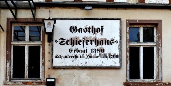 Schieferhaus-001