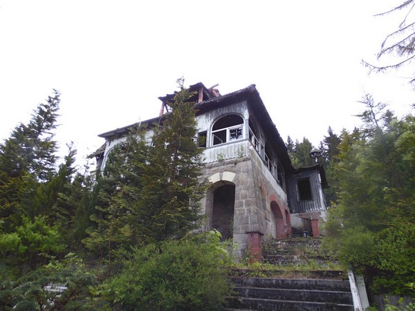 Villa-001