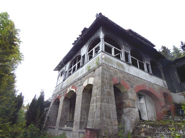 Villa-002